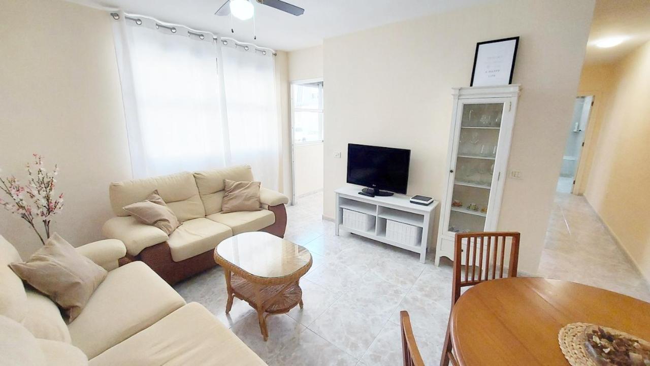 Centric 2 Bedrooms Apartment Near To The Beach - By Tenerifehints El Médano Esterno foto